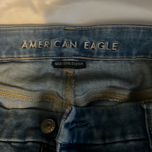 Curvy American Eagle super high rise jeggin crop - Picture 2 of 6